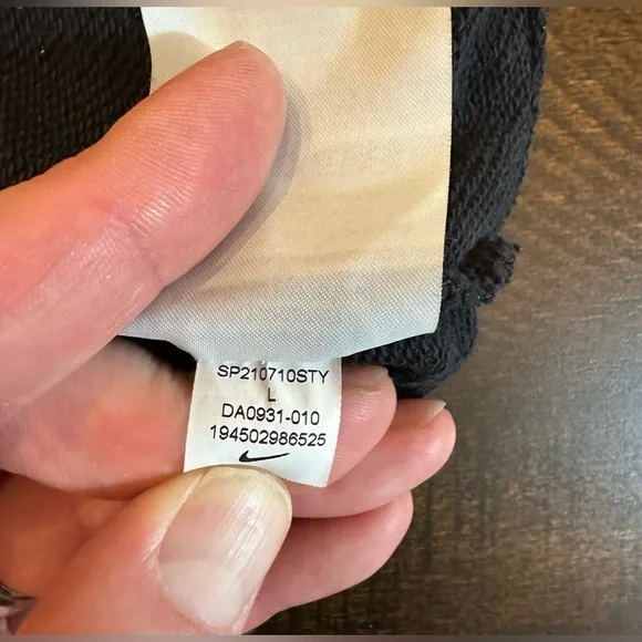 Nike World Tour Men’s Hoodie-Size Large - Picture 14 of 14